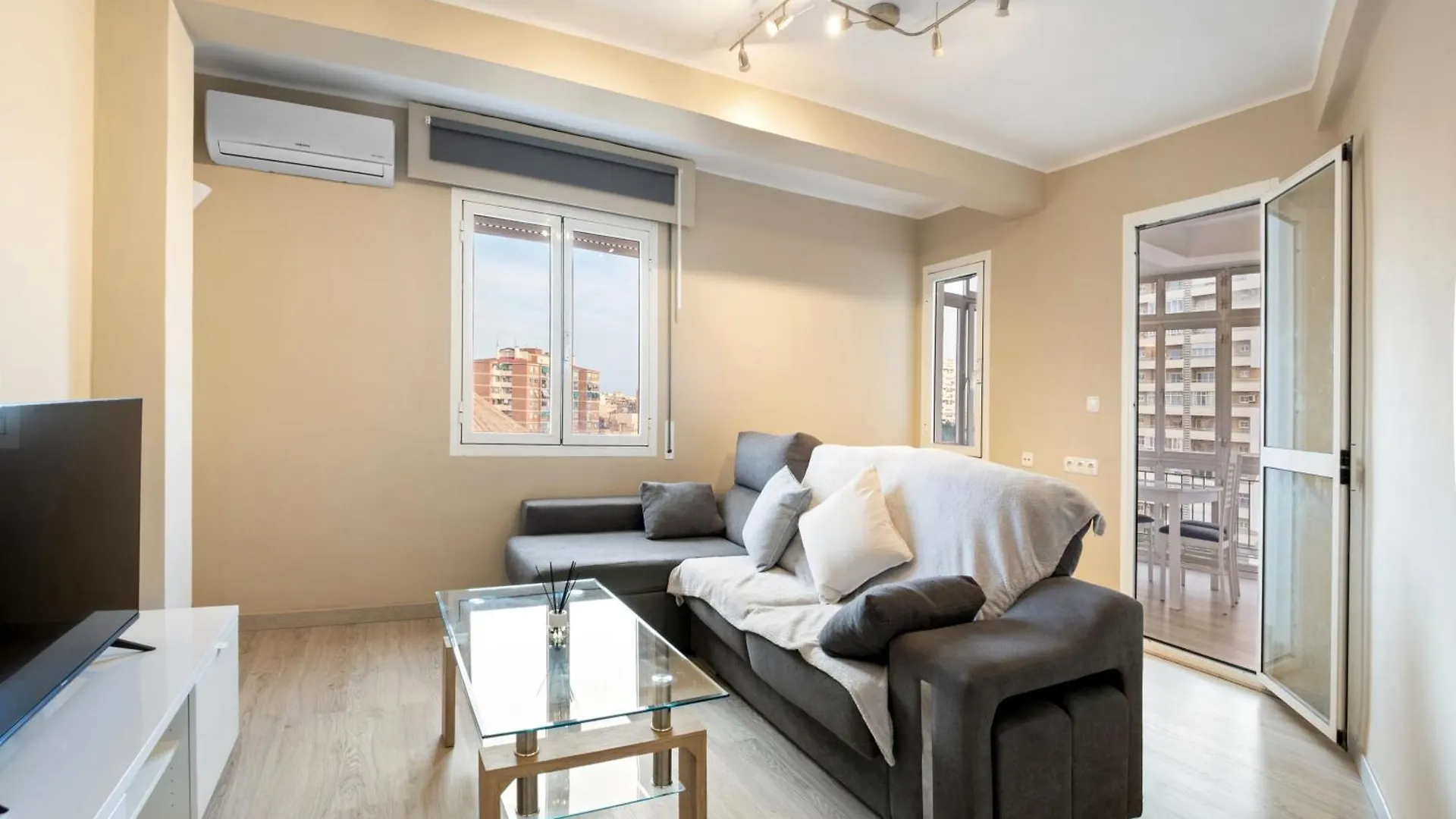 Apartamento De 3 Habitaciones En El Centro Màlaga Apartmán