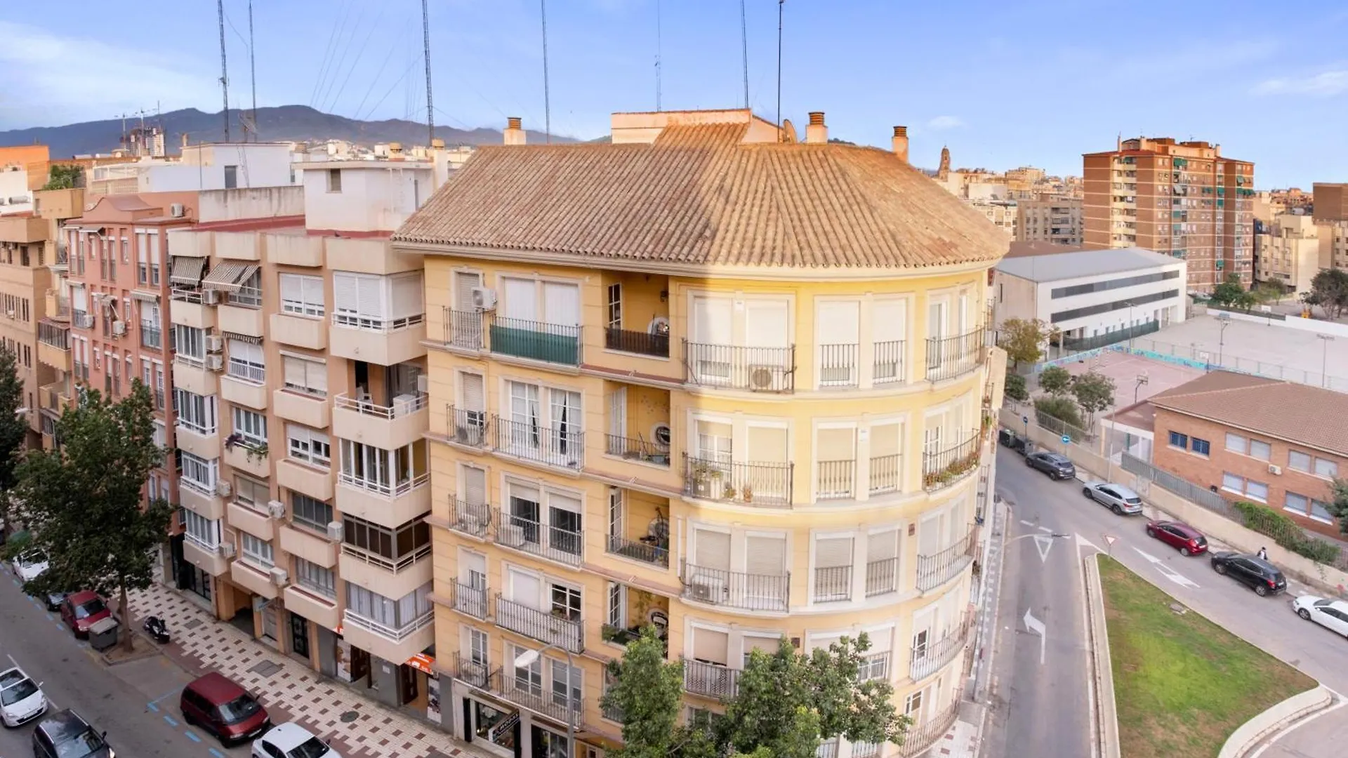 Apartamento De 3 Habitaciones En El Centro Malaga Apartment